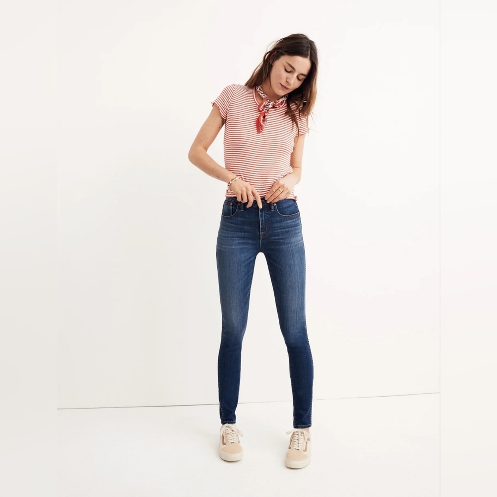 10" High-Rise Skinny Jeans in Danny Wash: TENCEL™ Denim Edition
